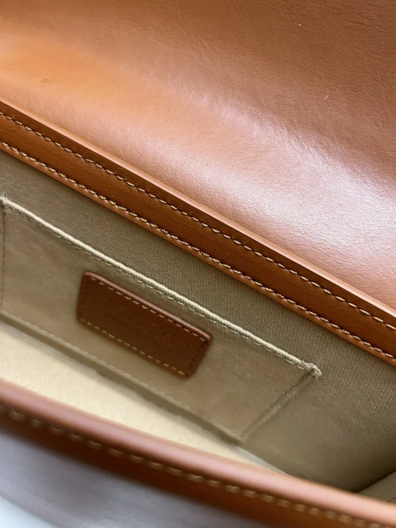 Jacquemus Brown Leather Top Handle Crossbody Bag - Image 9