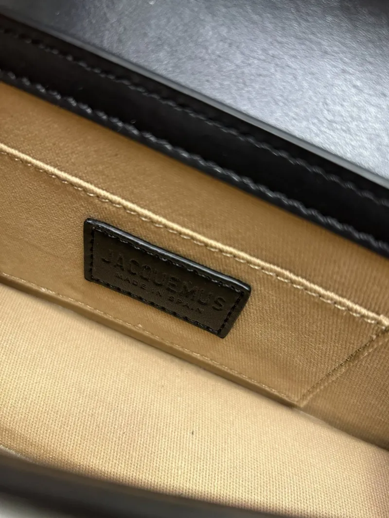 Jacquemus Black Top Handle Crossbody Bag - Image 9