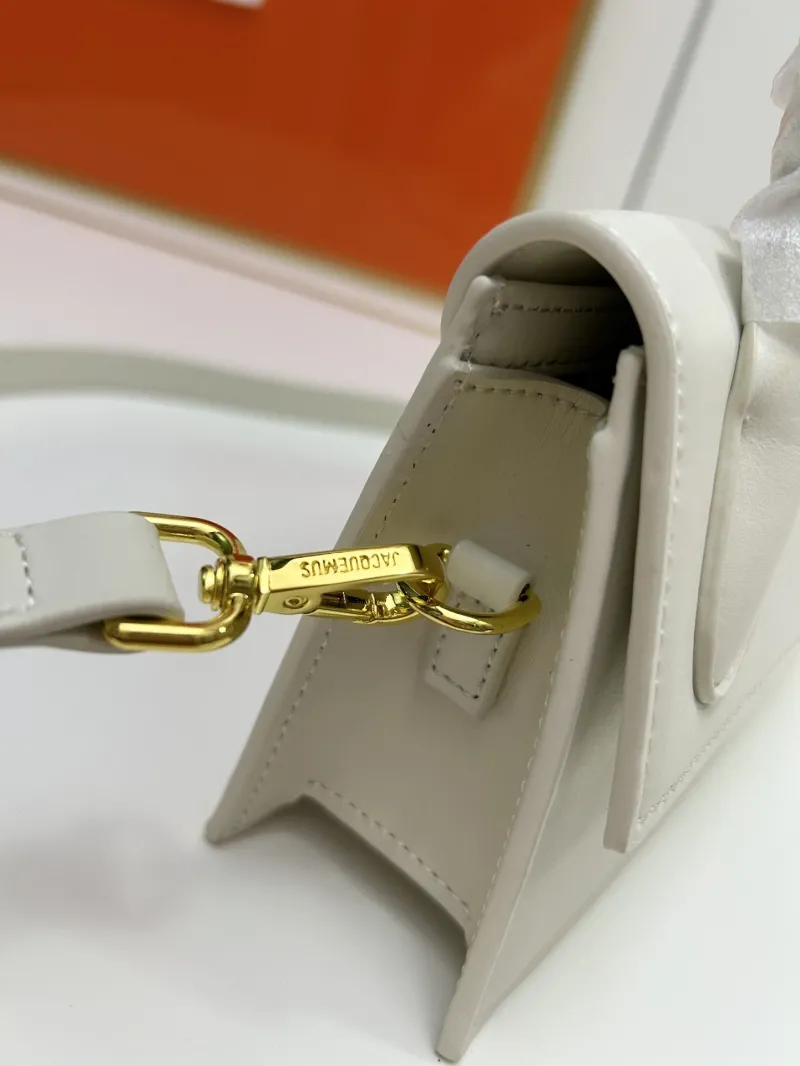 Jacquemus Light Gray Top Handle Crossbody Bag - Image 5