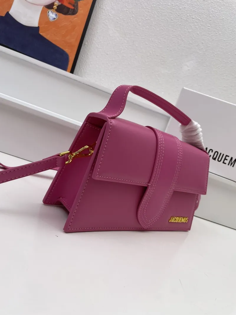 Alternative view of Jacquemus Top Handle Bags-119