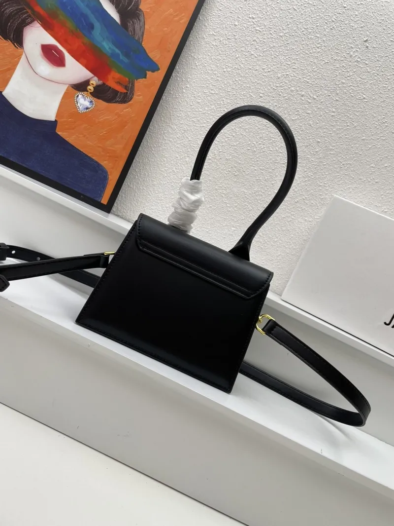 Alternative view of Jacquemus Top Handle Bags-133