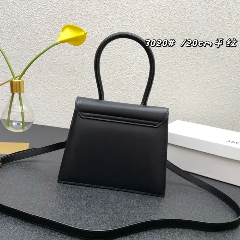 Jacquemus Black Top Handle Bag 3020 20cm - Image 3