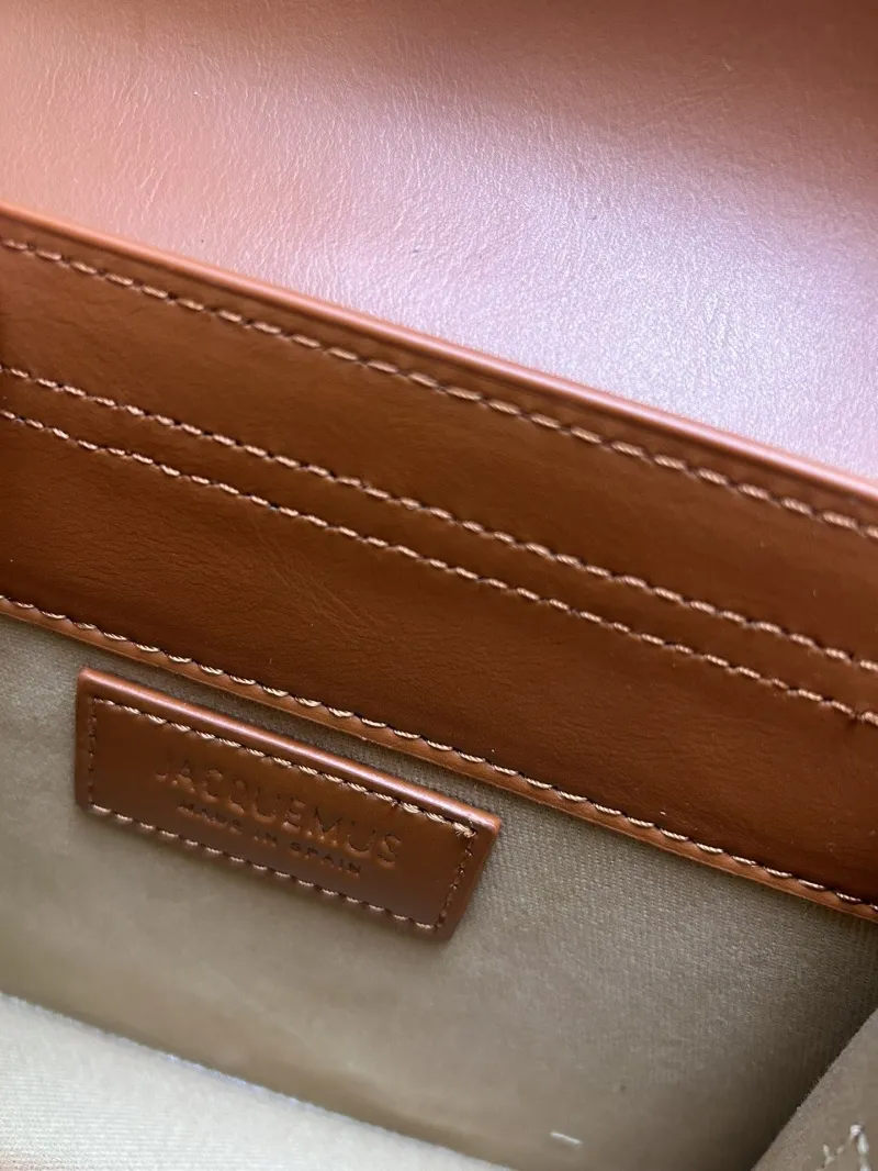 Jacquemus Brown Top Handle Crossbody Bag - Image 9