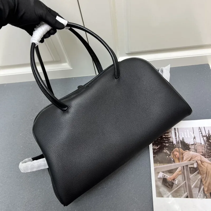 Jacquemus Black Leather Top Handle Bag 169 - Image 4