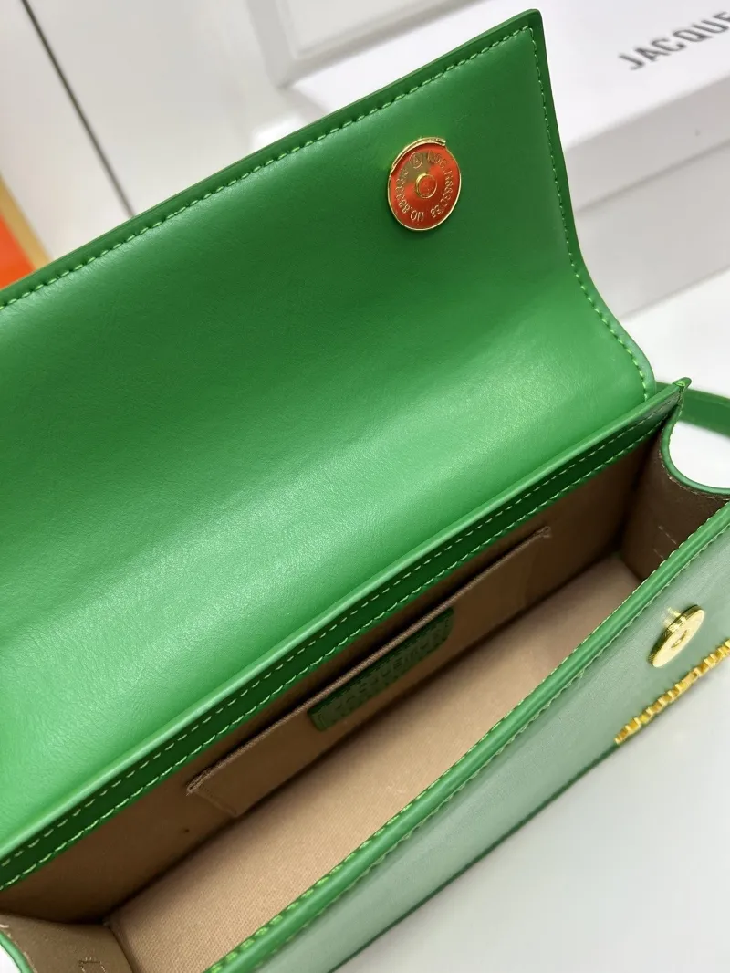 Jacquemus Green Top Handle Crossbody Bag - Image 8