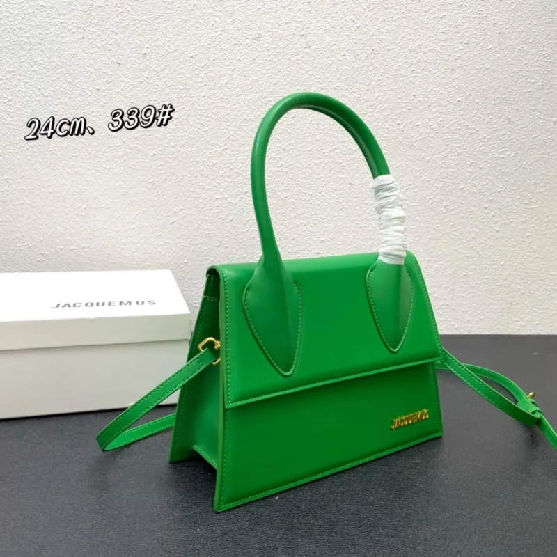 Alternative view of Jacquemus Top Handle Bags-186