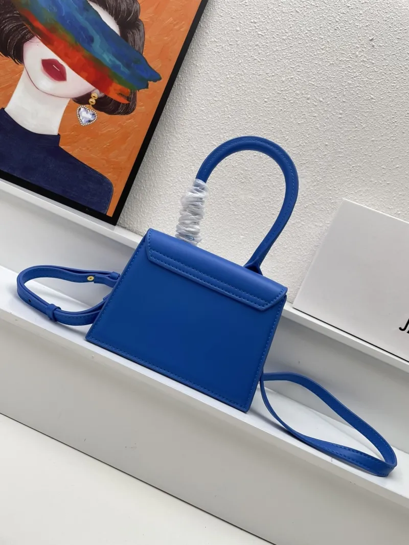 Alternative view of Jacquemus Top Handle Bags-200