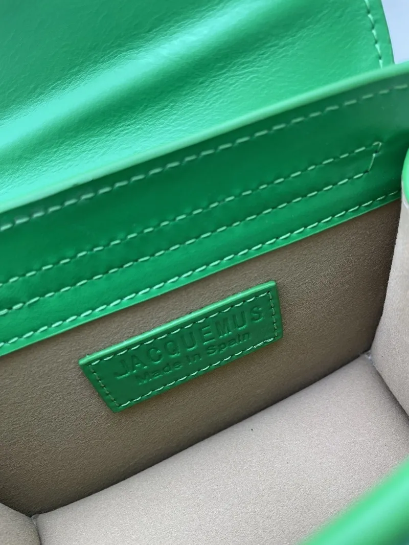 Jacquemus Green Top Handle Crossbody Bag - Image 8