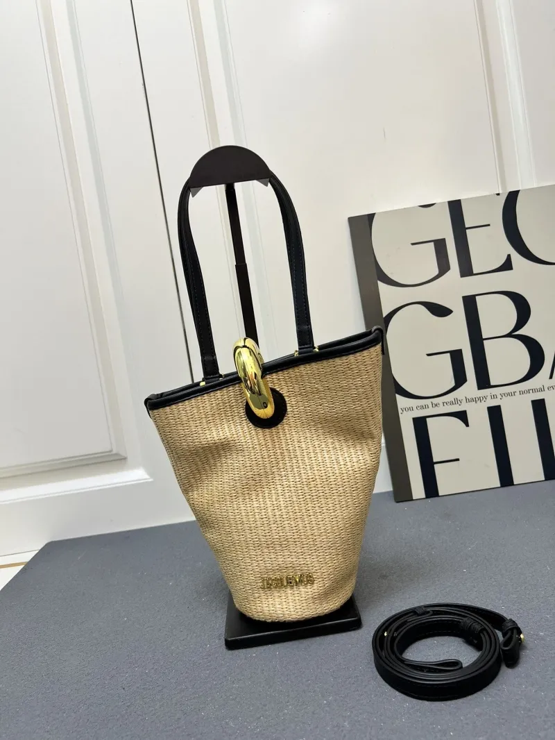 Jacquemus Bucket Bags-2