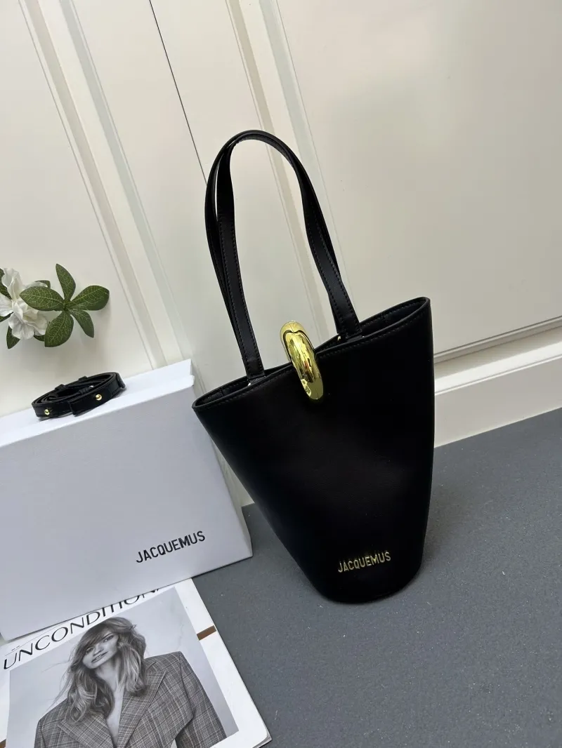 Alternative view of Jacquemus Bucket Bags-3