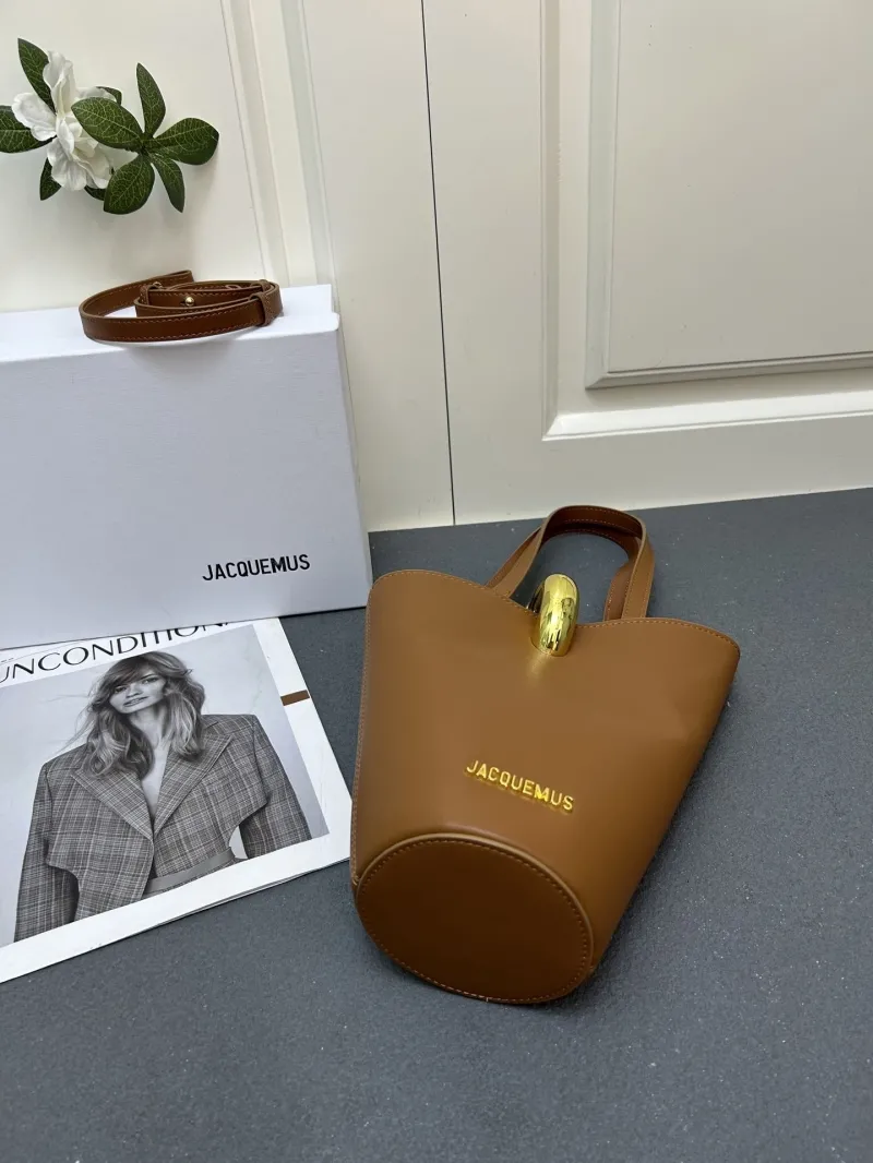 Jacquemus Brown Leather Bucket Bag - Image 7