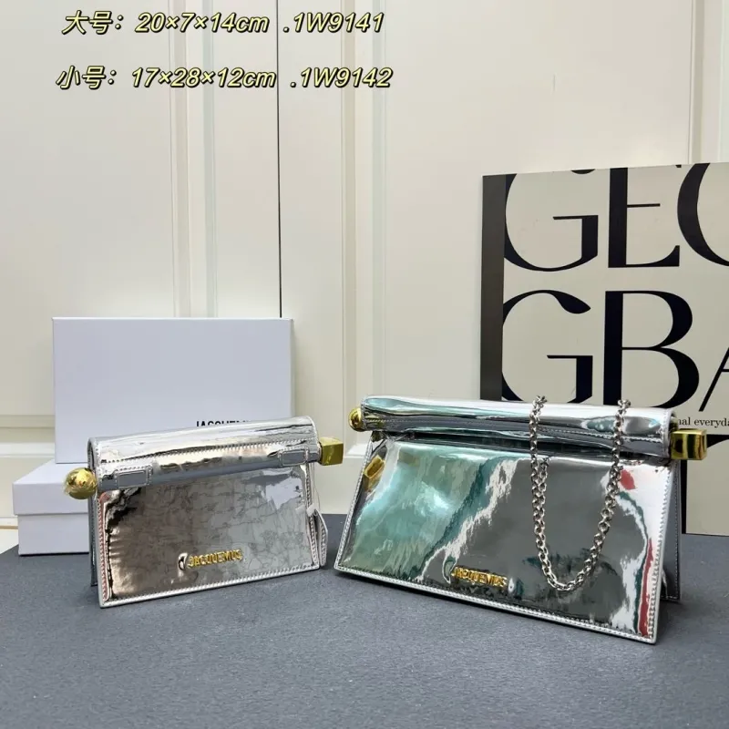 Jacquemus Clutch Bags-4