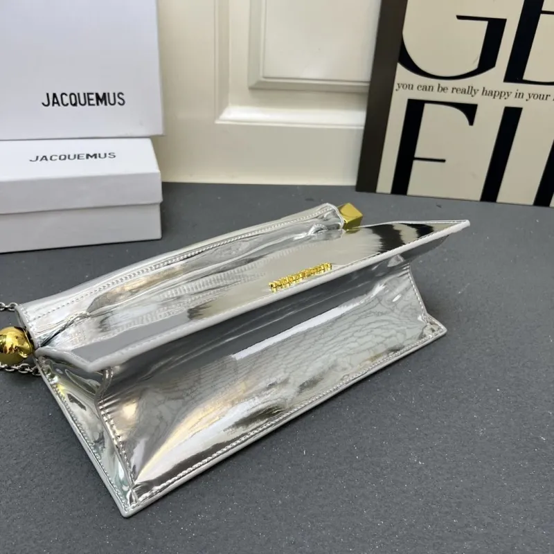 Alternative view of Jacquemus Clutch Bags-4