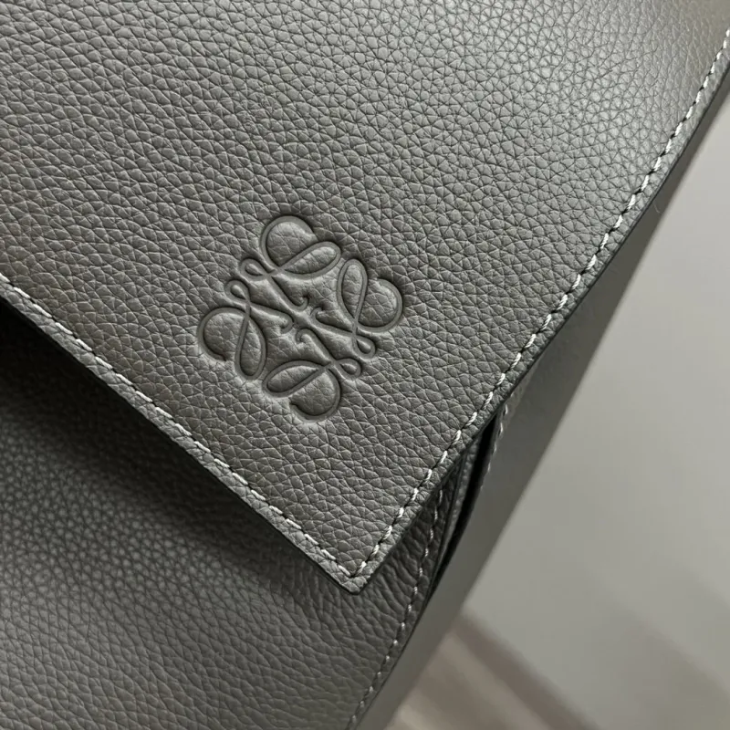 Loewe Gray Leather Backpack - Image 5