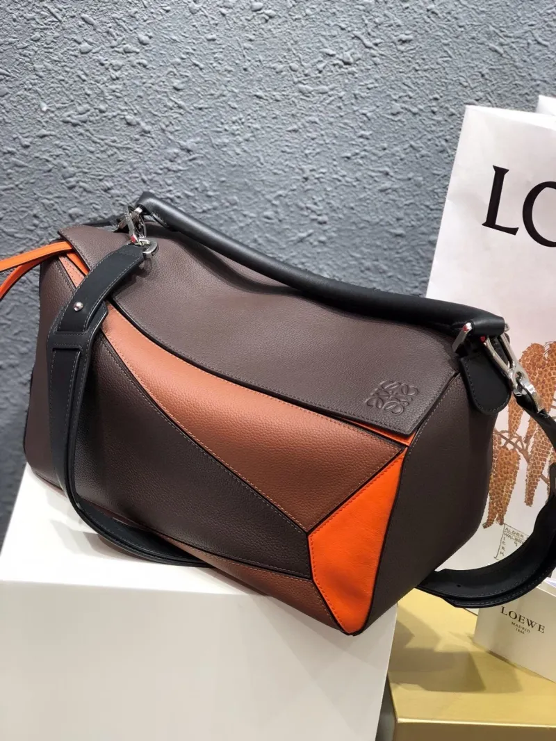 LOEWE Brown Orange Leather Shoulder Bag Size 25 - Image 3