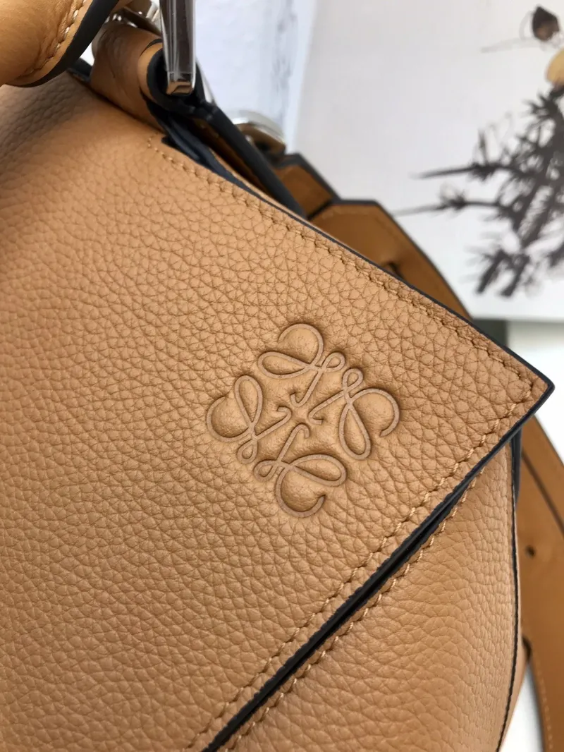 LOEWE Tan Leather Puzzle Shoulder Bag - Image 6