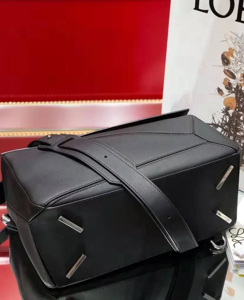 LOEWE Black Leather Puzzle Handbag - Image 6