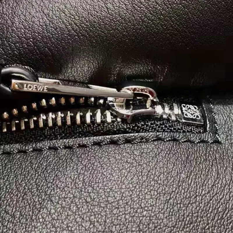 LOEWE Black Leather Puzzle Handbag - Image 7