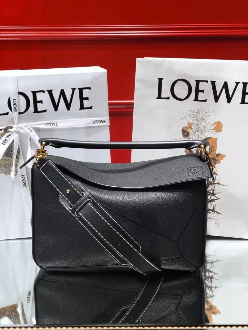 LOEWE Black Leather Handle Bag 33