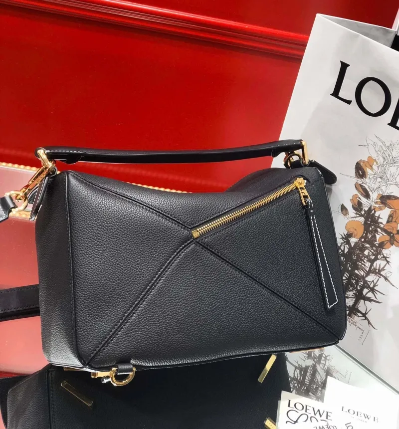 LOEWE Black Leather Handle Bag 33 - Image 3