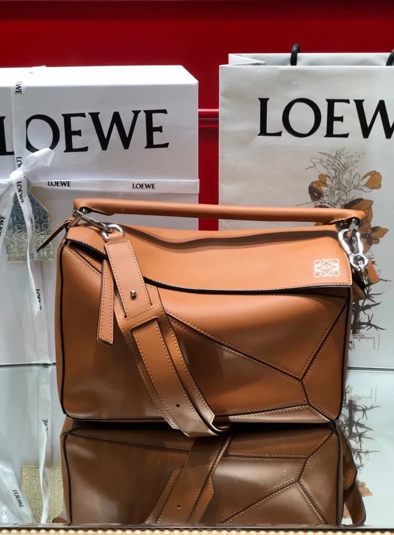LOEWE Tan Leather Puzzle Shoulder Bag
