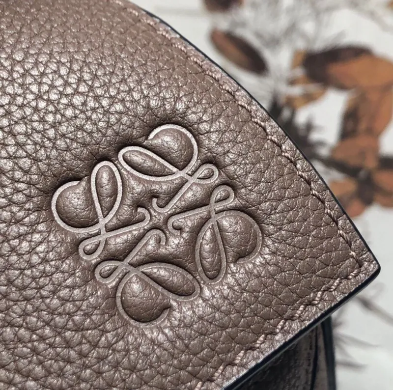LOEWE Taupe Leather Puzzle Shoulder Bag - Image 4