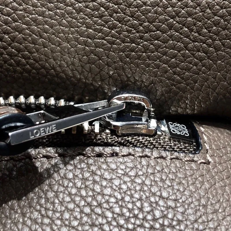 LOEWE Taupe Leather Puzzle Shoulder Bag - Image 7