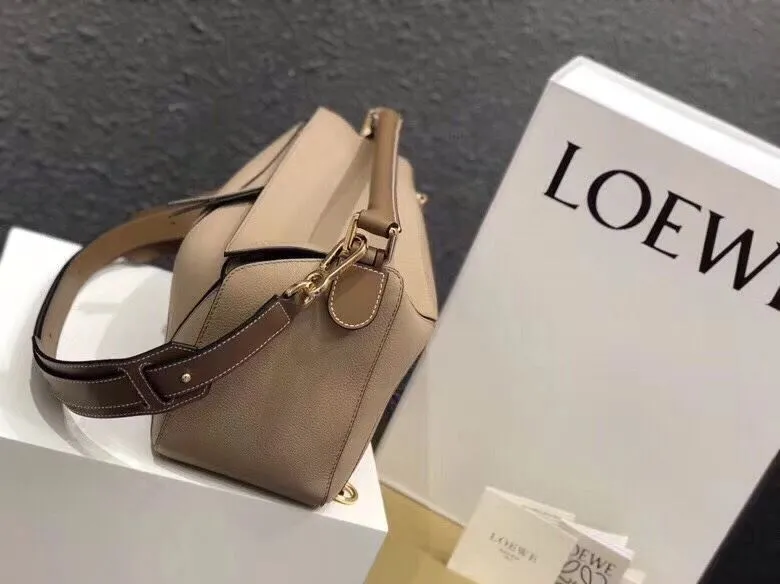 LOEWE Beige Puzzle Leather Handbag - Image 4