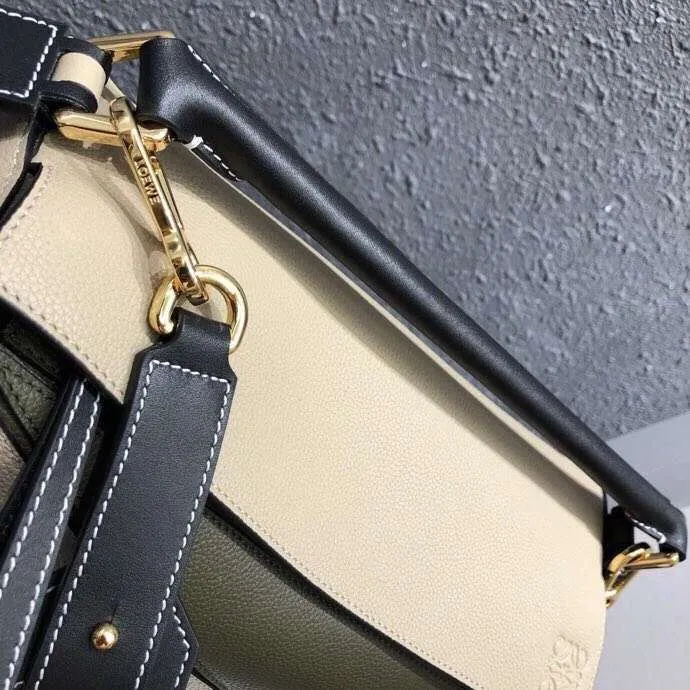 LOEWE Beige Olive Leather Crossbody Handbag 51 - Image 7