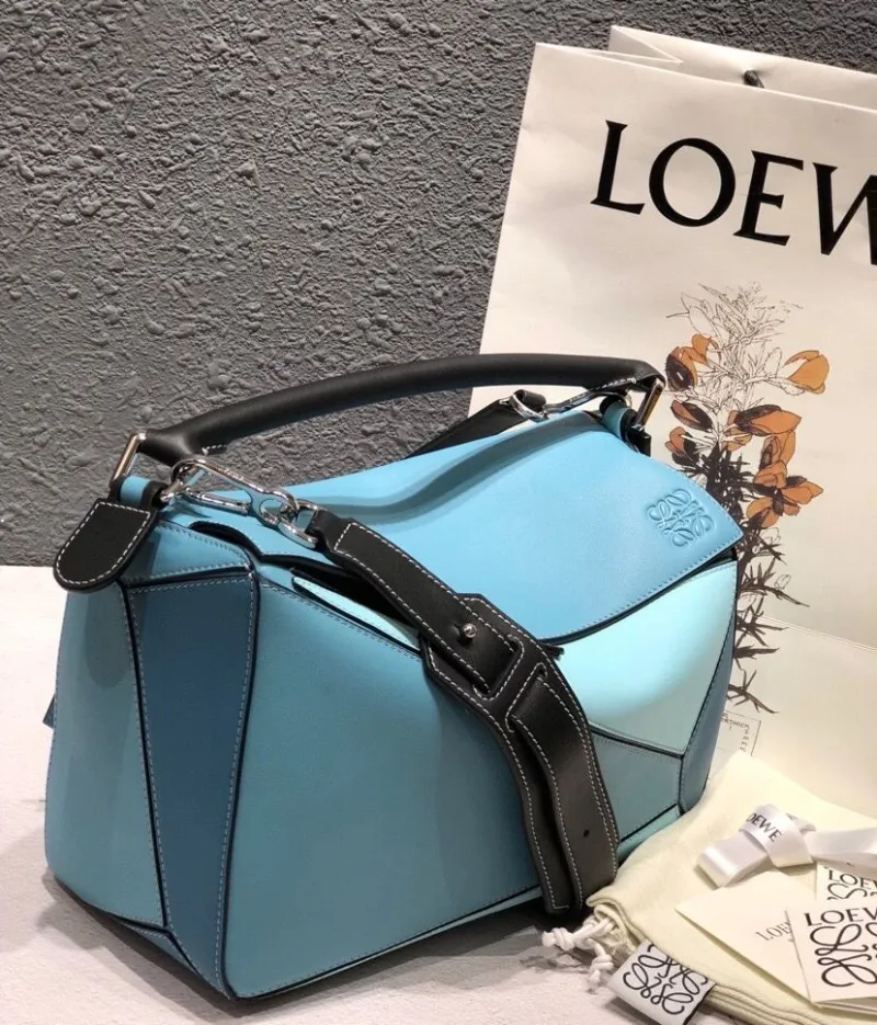 LOEWE Light Blue Puzzle Shoulder Bag - Image 3