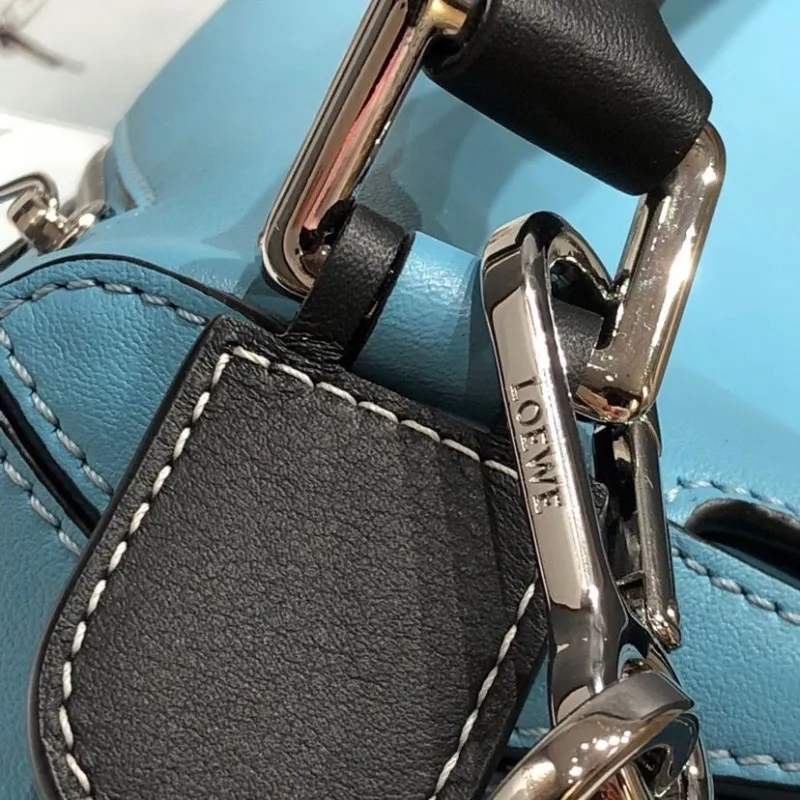 LOEWE Light Blue Puzzle Shoulder Bag - Image 6