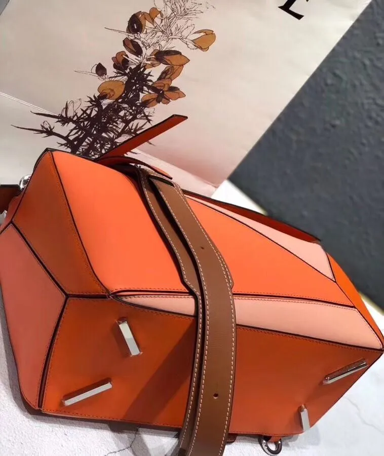 LOEWE Orange Puzzle Leather Shoulder Bag - Image 3