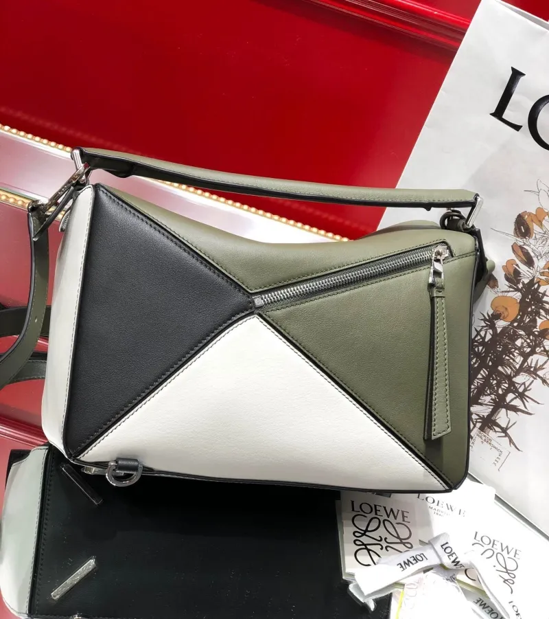 LOEWE Puzzle Shoulder Bag Olive White Black - Image 3