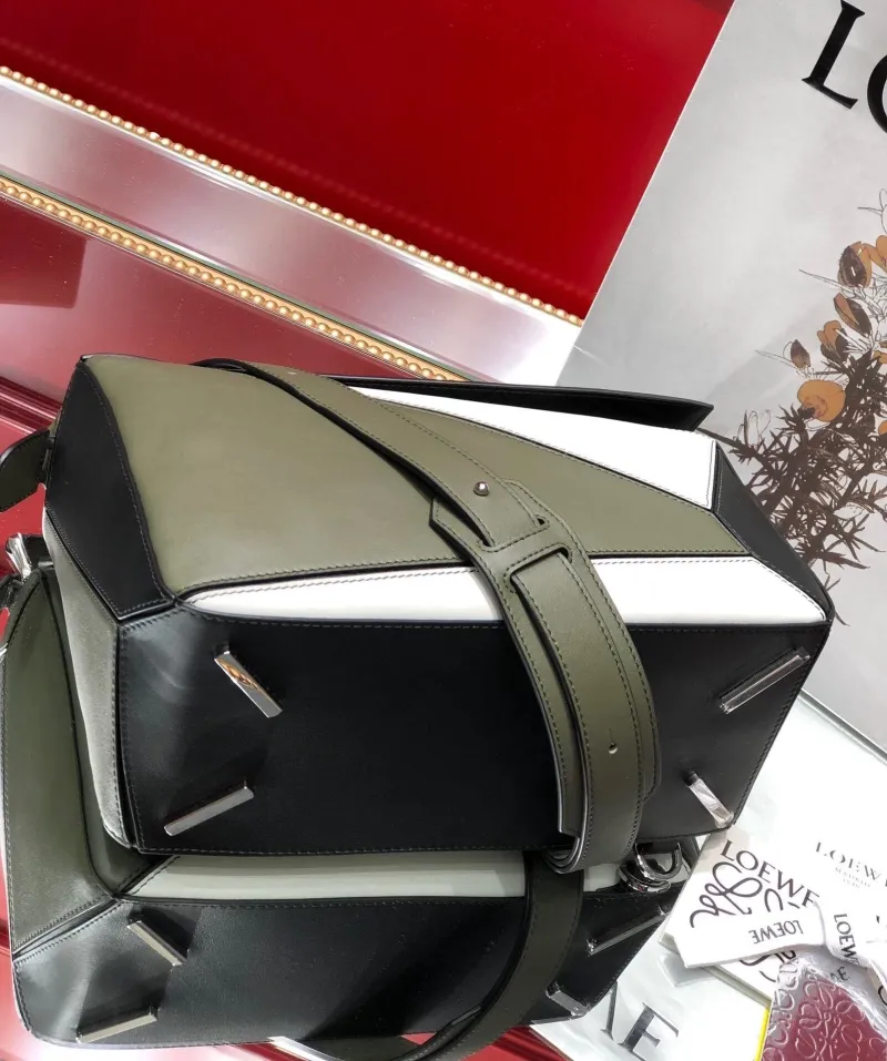 LOEWE Puzzle Shoulder Bag Olive White Black - Image 5