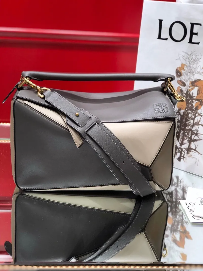 LOEWE Two-Tone Gray Beige Puzzle Handbag - Image 3