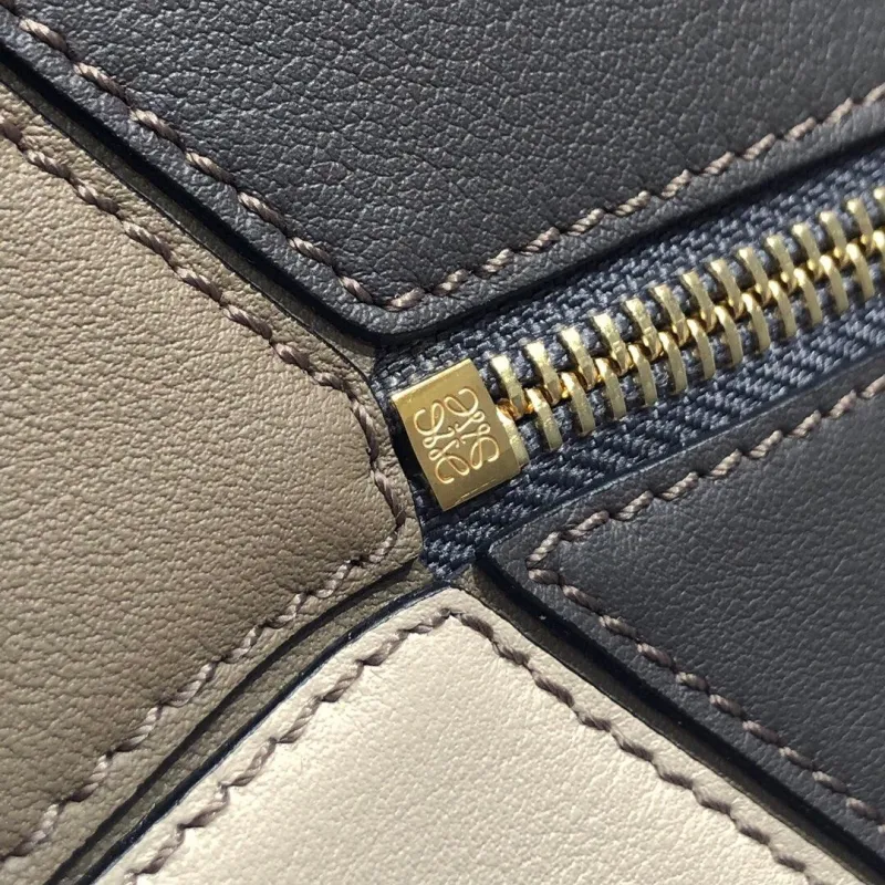 LOEWE Two-Tone Gray Beige Puzzle Handbag - Image 6