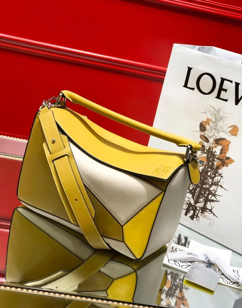 LOEWE Yellow Beige Puzzle Leather Handbag - Image 3