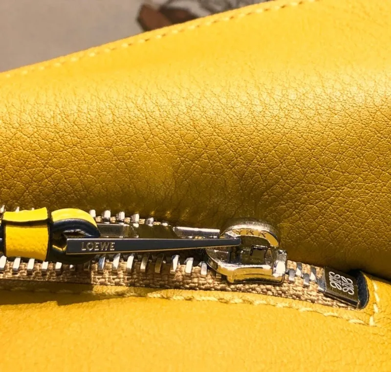 LOEWE Yellow Beige Puzzle Leather Handbag - Image 6