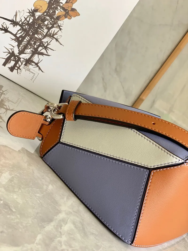 Loewe Puzzle Multicolor Leather Shoulder Bag - Image 6