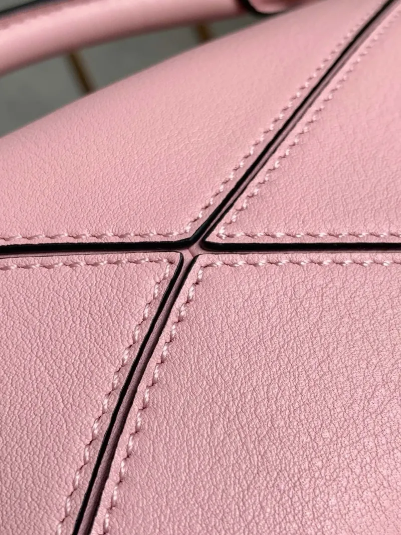 LOEWE Pink Puzzle Small Leather Handbag - Image 4