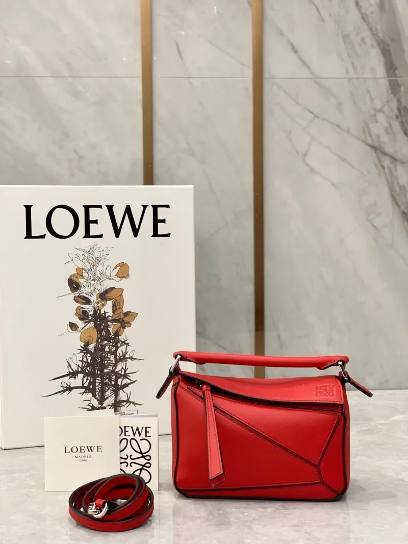 LOEWE Red Leather Puzzle Handbag - Image 8