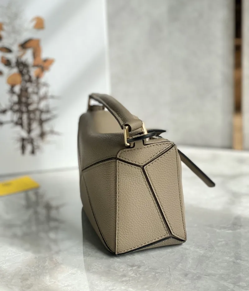 Loewe Beige Small Crossbody Handbag 84 - Image 8