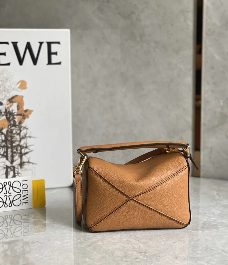 Loewe Small Tan Leather Puzzle Handbag - Image 3