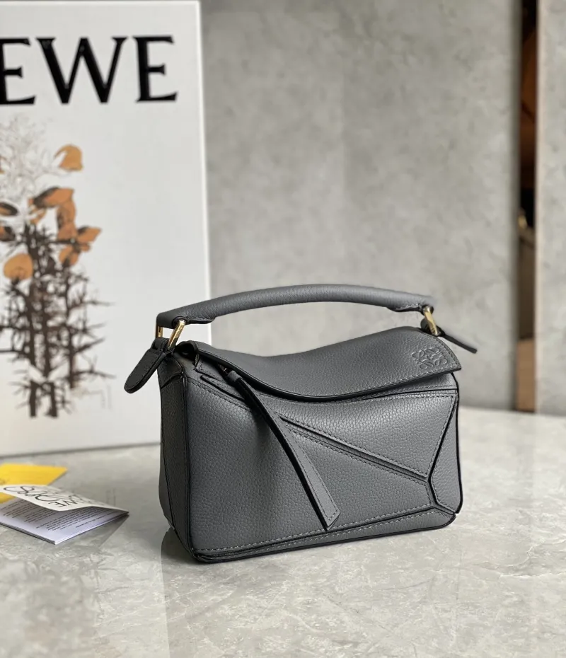 Loewe Gray Leather Mini Crossbody Handbag - Image 3