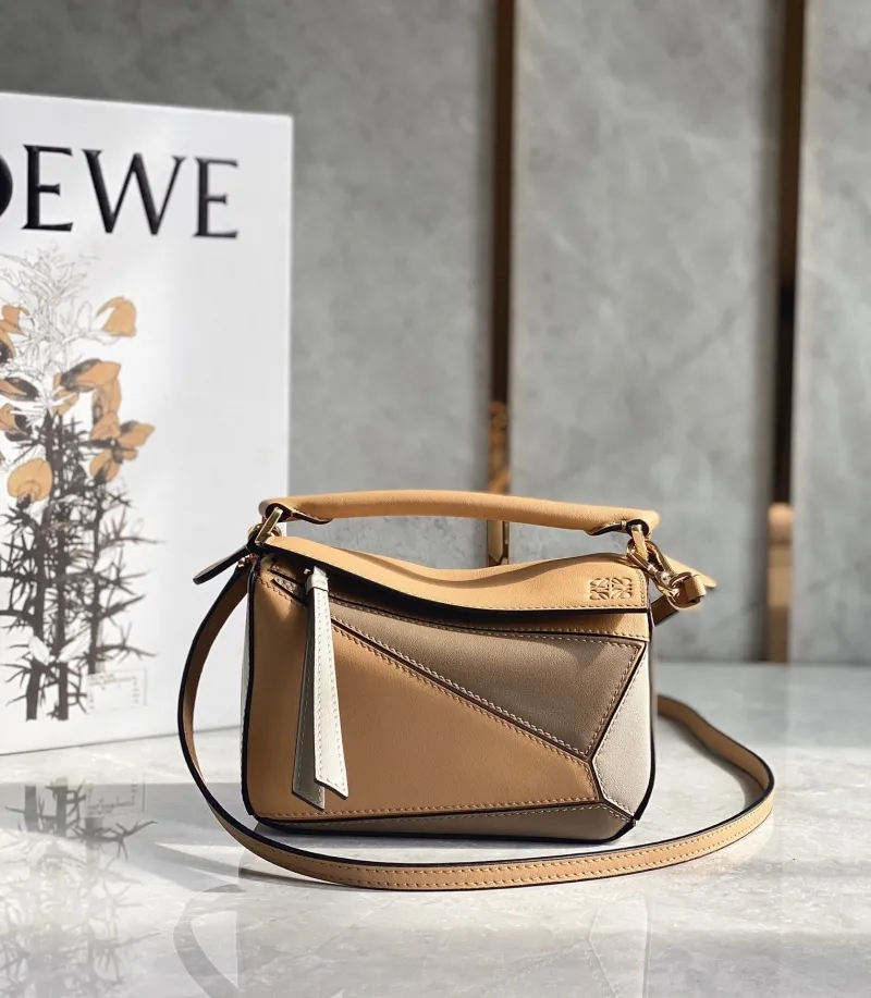 Loewe Tan Puzzle Crossbody Handbag 92