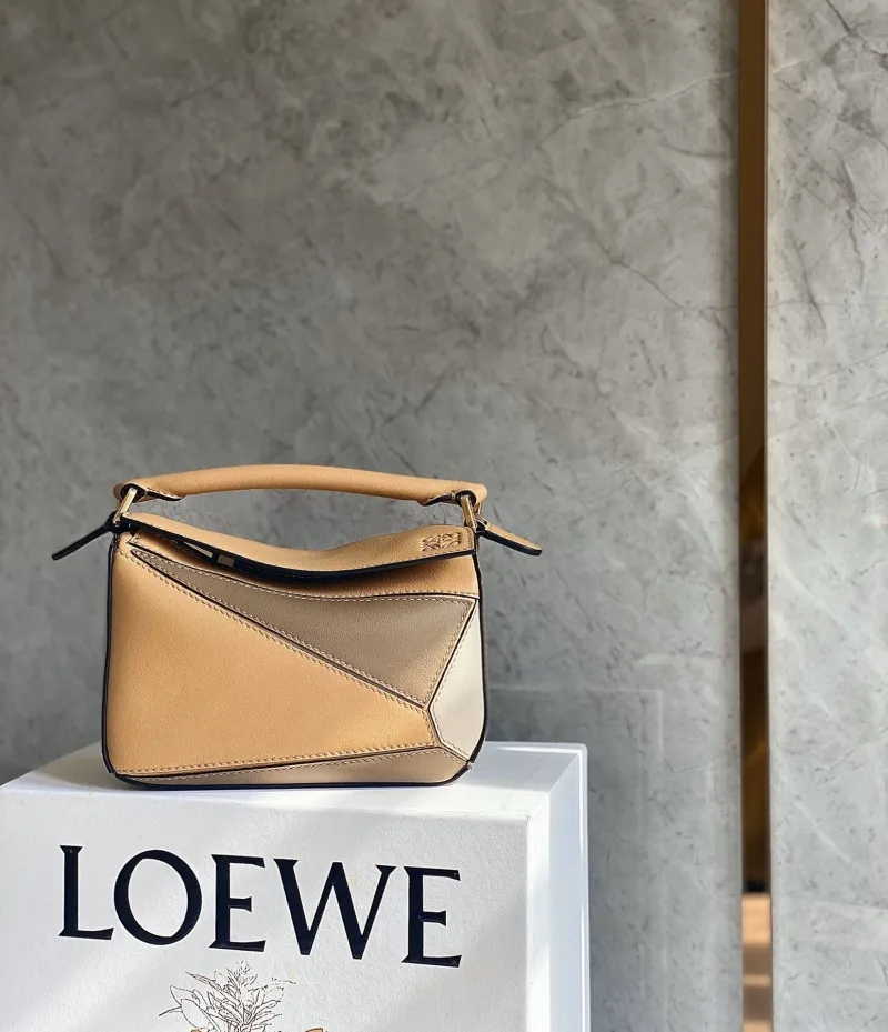 Loewe Tan Puzzle Crossbody Handbag 92 - Image 7