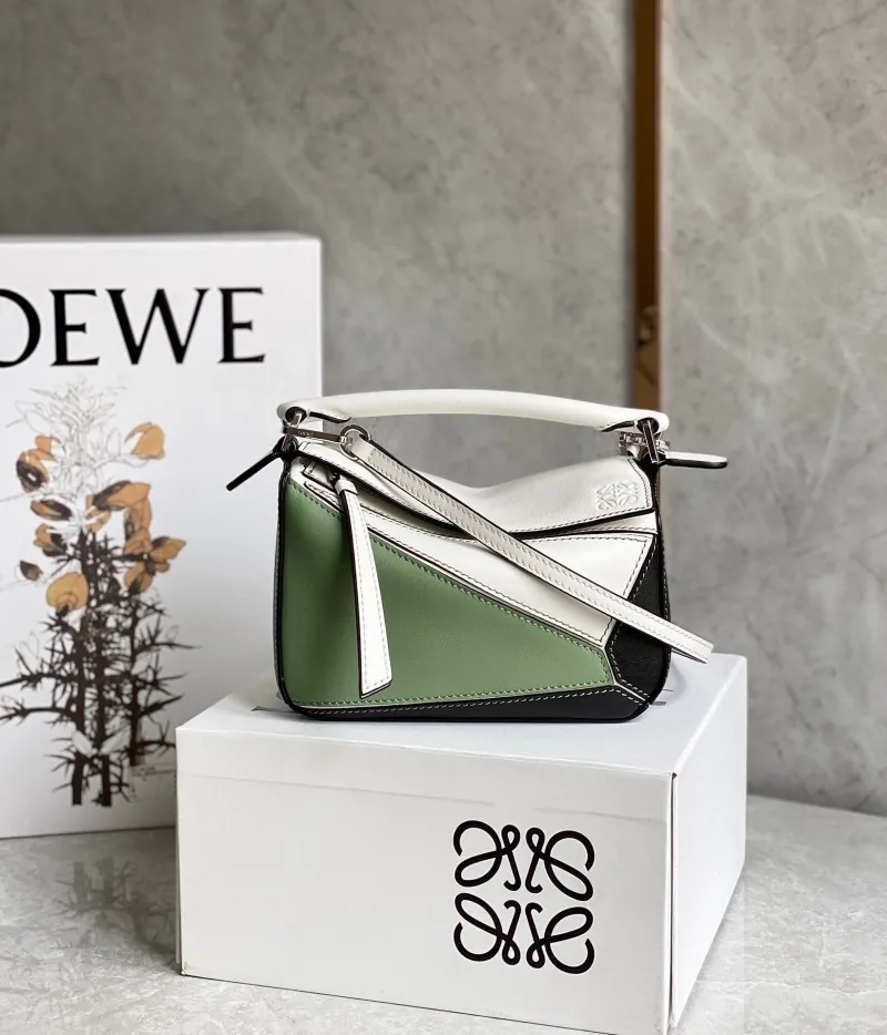 Loewe Handle Bag 95 Green White Black - Image 6
