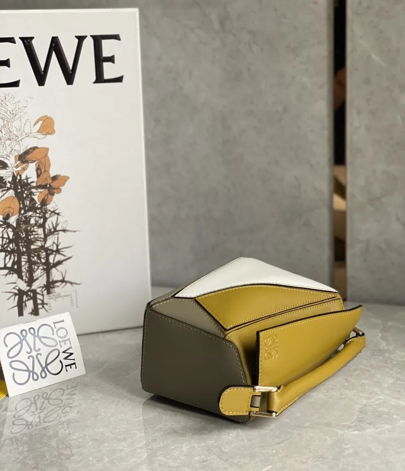 Loewe Handle Bags-101 - Image 6