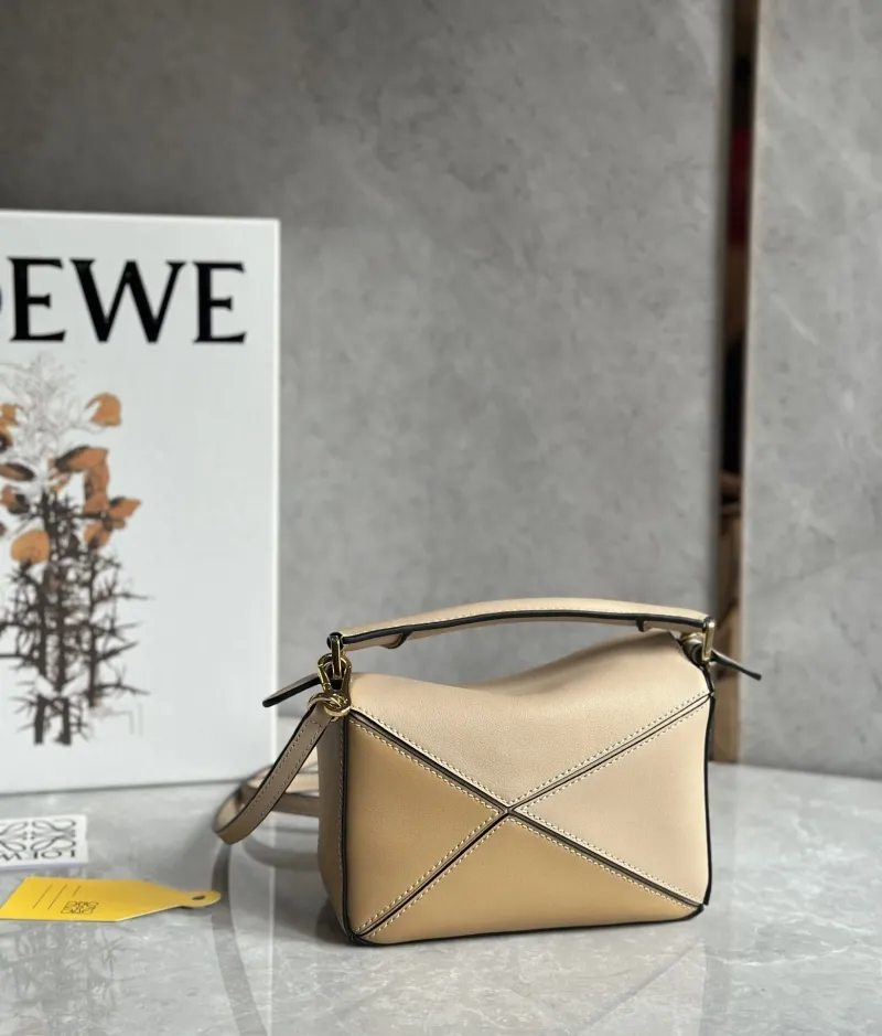Loewe Beige and White Leather Handbag SKU 103 - Image 4