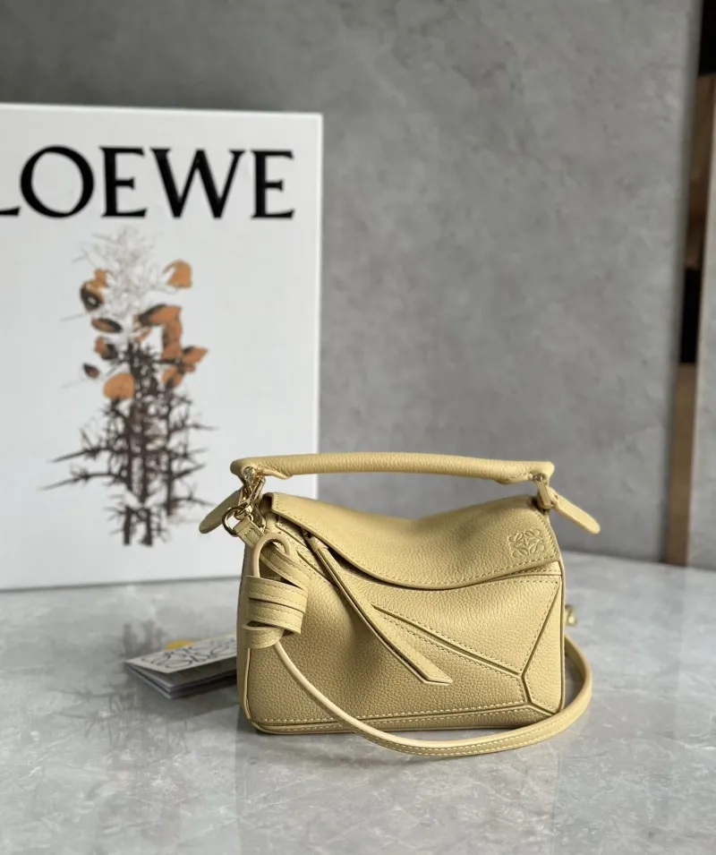 Loewe Handle Bags-105